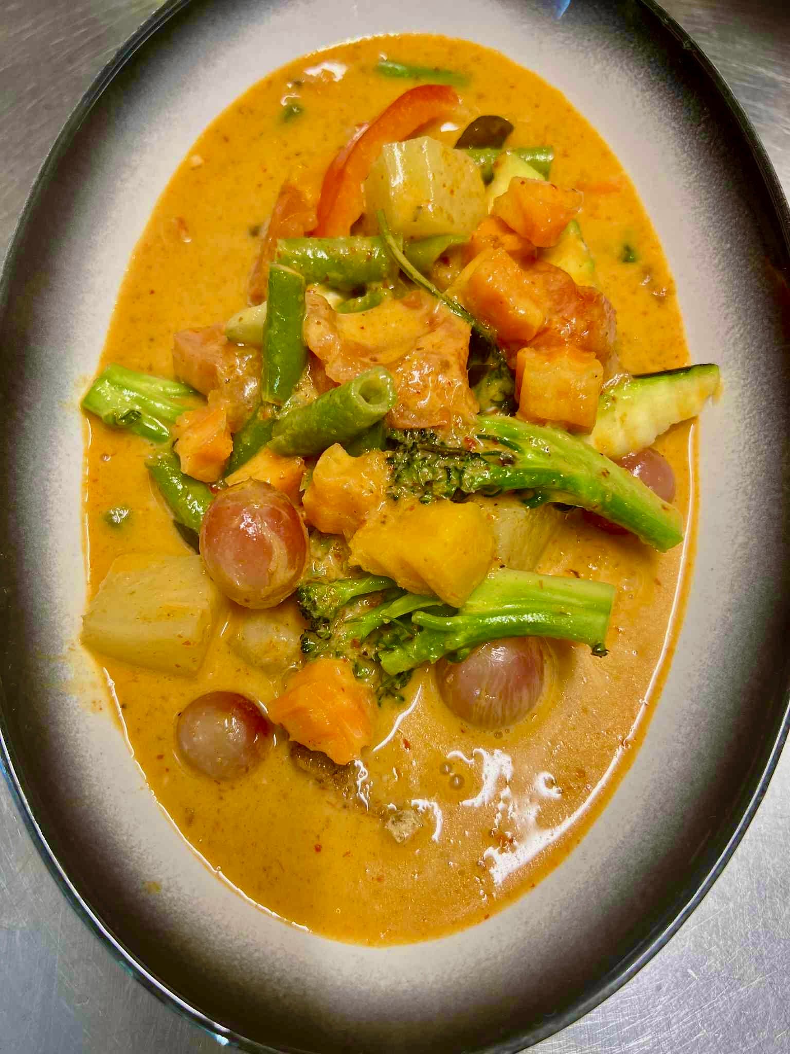 Spicy Crispy Pork Red Curry